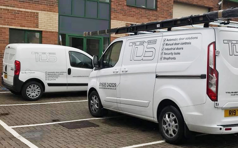 Qualified automatic door technicians available for sub-contract work throughout the UK